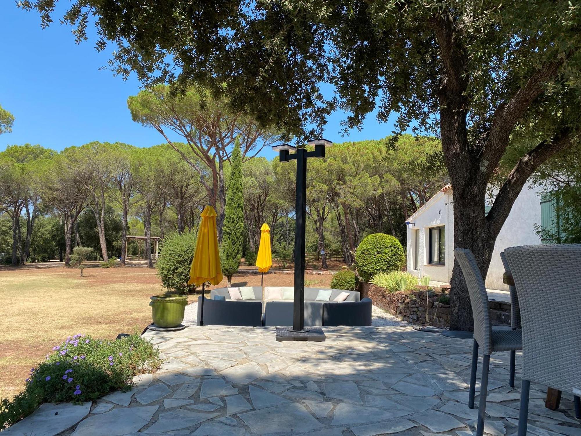 La Villa Le Cannet-des-Maures Kültér fotó