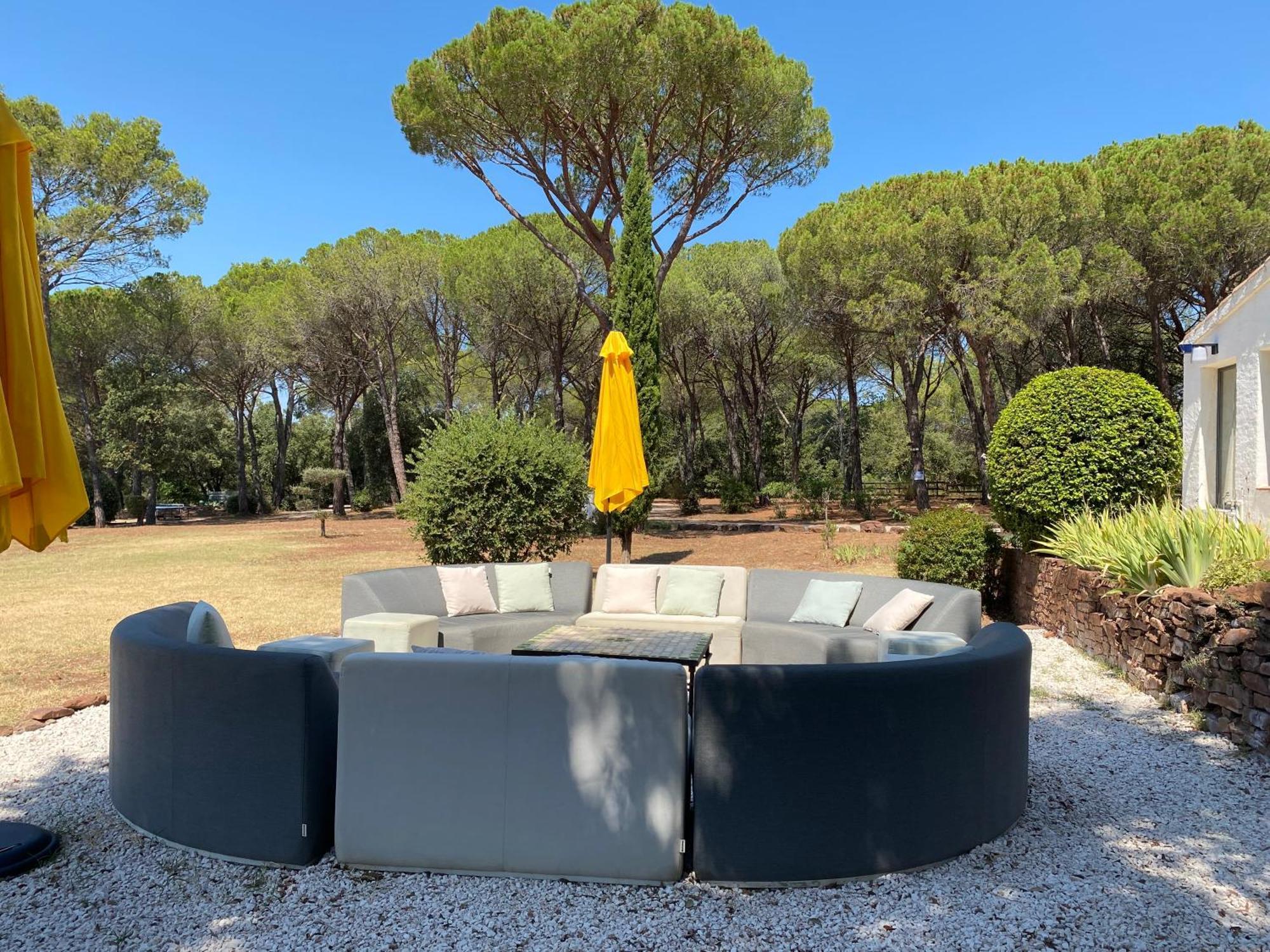 La Villa Le Cannet-des-Maures Kültér fotó