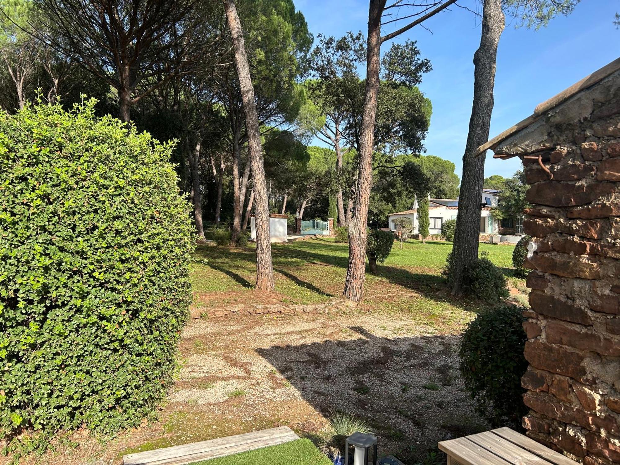 La Villa Le Cannet-des-Maures Kültér fotó