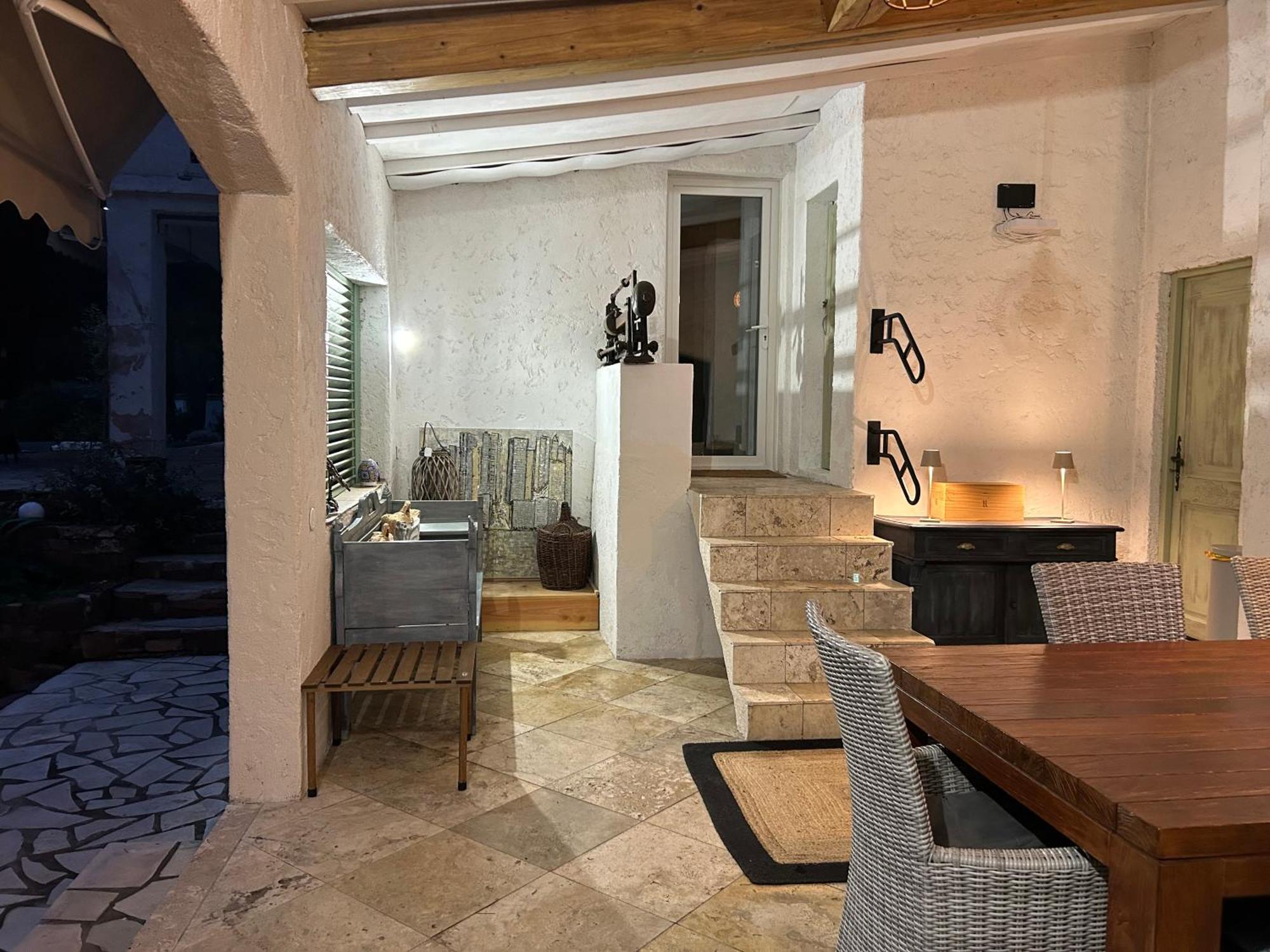 La Villa Le Cannet-des-Maures Kültér fotó