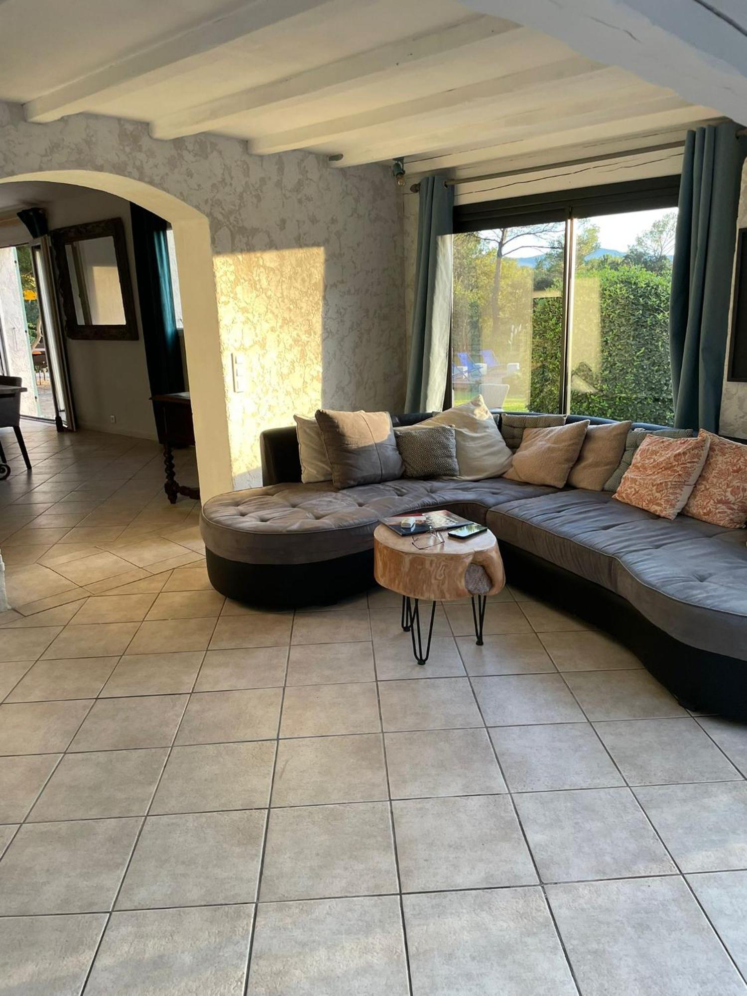 La Villa Le Cannet-des-Maures Kültér fotó